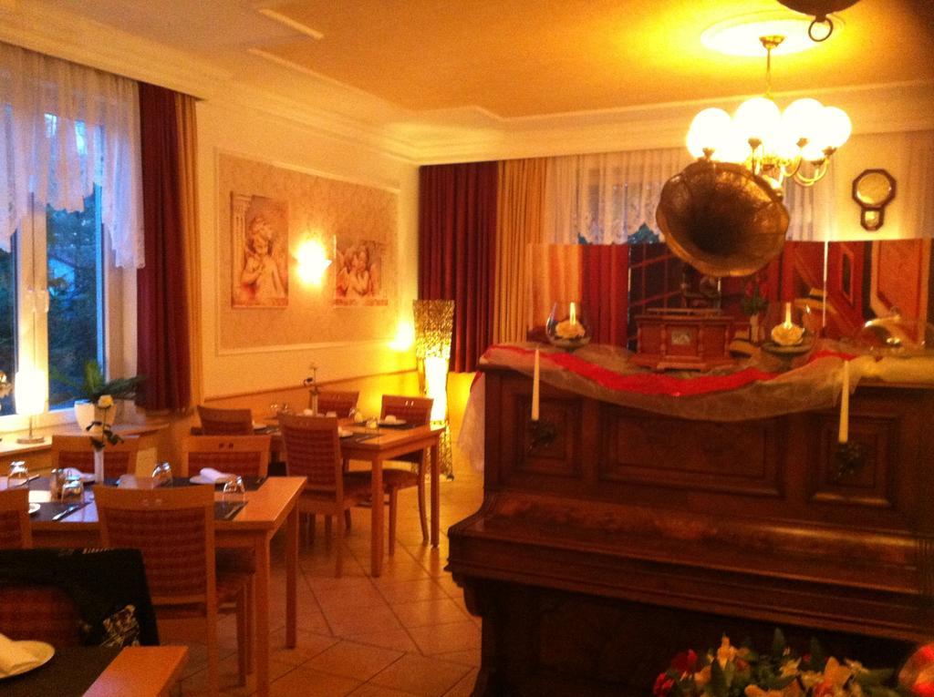 Hotel Abalone Remscheid Bagian luar foto