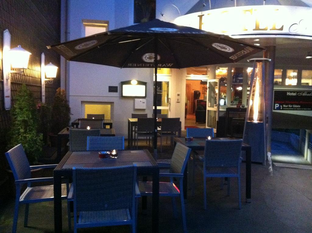 Hotel Abalone Remscheid Bagian luar foto